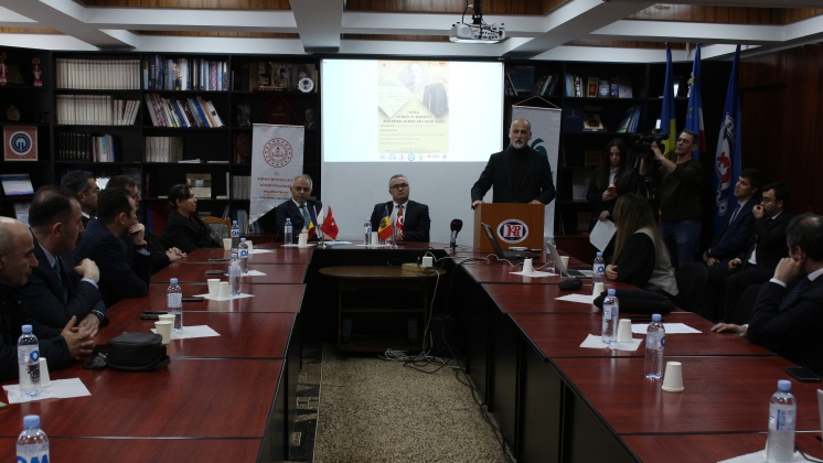 Seminarul &quot;Panoul lui Mehmet Akif Ersoy în contextul războiului, independenței și civilizației&quot; a avut loc  la Universitatea de Stat din Comrat