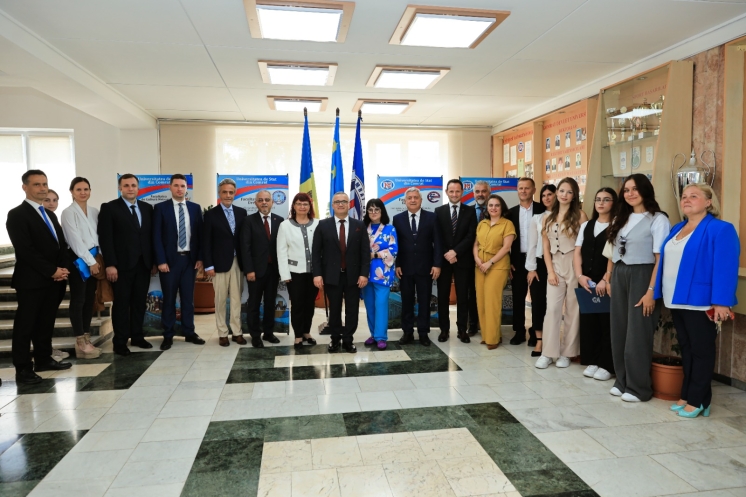 Comrat State University Expands International Partnership with Ruse University