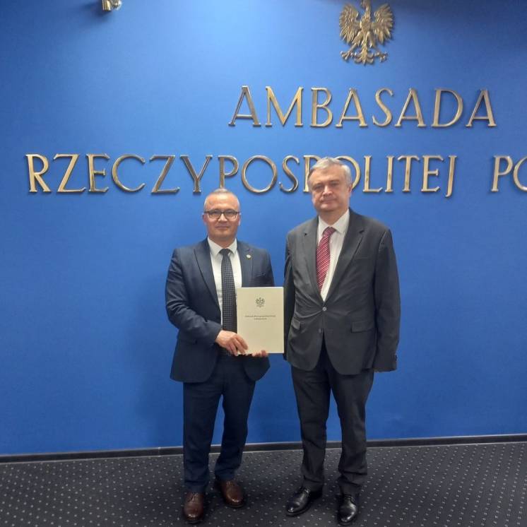 Подписан договор о модернизации IT-центра КГУ при поддержке программы Polska Pomoc