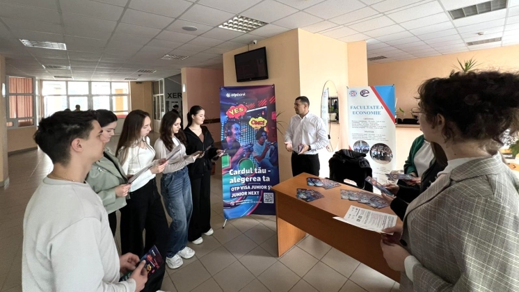 OTP BANK, Komrat Devlet Üniversitesi’nde banka ürünlerinin tanıtımını gerçekleştiriyor