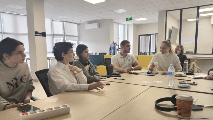 В рамках проекта UNI HEALTH состоялось занятие с экспертом на тему &laquo;Обмен веществ и расчёт калорий&raquo;