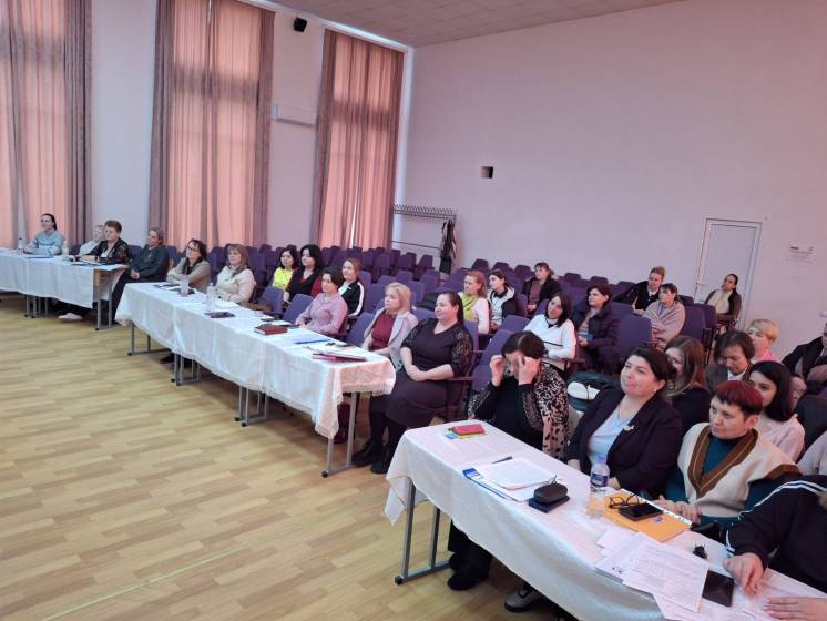 Cooperarea dintre Universitatea de Stat din Comrat și Colegiul &bdquo;Mihail Ciachir&rdquo; &icirc;n domeniul dezvoltării profesionale a cadrelor didactice
