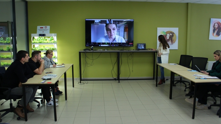 The Department of ITMF hosted a round table discussion "Perspectives and Opportunities in the IT Profession"