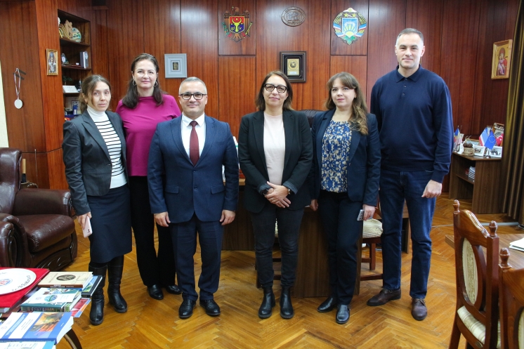 Liderii proiectului REFLECT Phase II au efectuat o vizită de lucru la Universitatea de Stat din Comrat