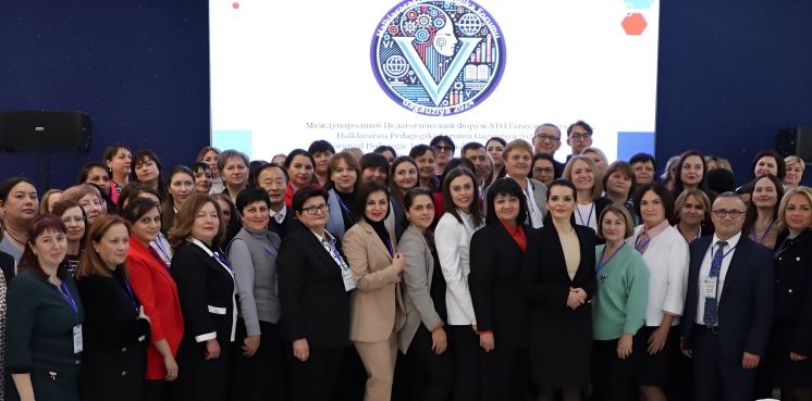 Komrat Devlet &Uuml;niversitesi Ulusal K&uuml;lt&uuml;r Fak&uuml;ltesi profes&ouml;rleri, AT&Uuml; Gagavuzya'nın V. Uluslararası Pedagoji Forumu'na aktif olarak katıldılar