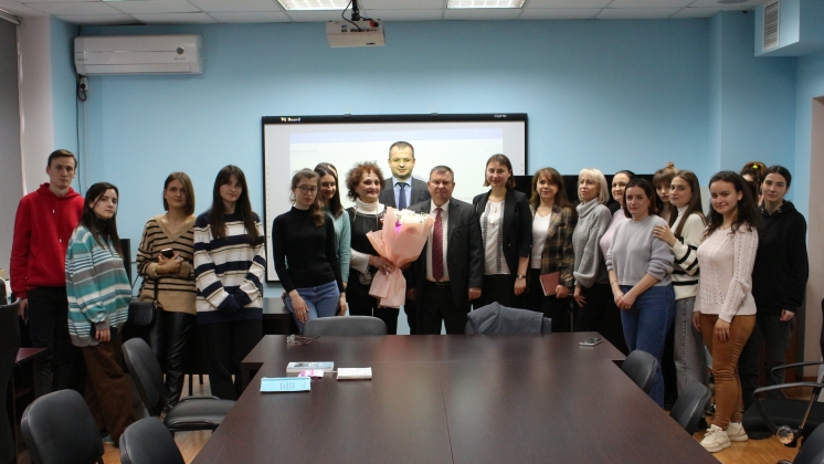 Vizita Consulului General al Rom&acirc;niei la Cahul la Universitatea de Stat din Comrat: Consolidarea Cooperării și Dialogului Cultural