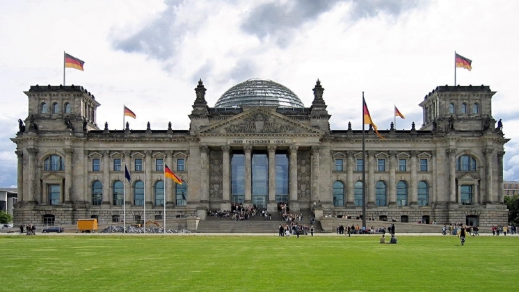 Германский Бундестаг приглашает выпускников молдавских ВУЗов на пятимесячную практику в Берлин