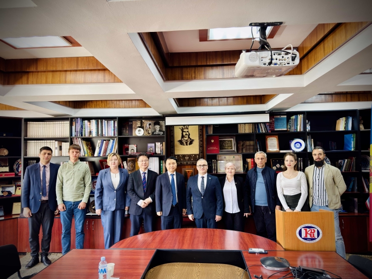 Meeting at Comrat State University with Representatives of the Republic of Korea