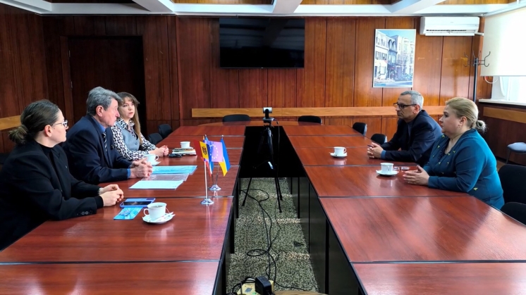 &Icirc;nt&acirc;lnirea administrației Universității de Stat din Comrat cu domnul Anatolii Bosenko, doctor &icirc;n filosofie, profesor la Instituția de Stat &bdquo;Universitatea Pedagogică Națională de Sud a Ucrainei &bdquo;K.D. Ușinski&rdquo; (orașul Odesa, Ucraina)