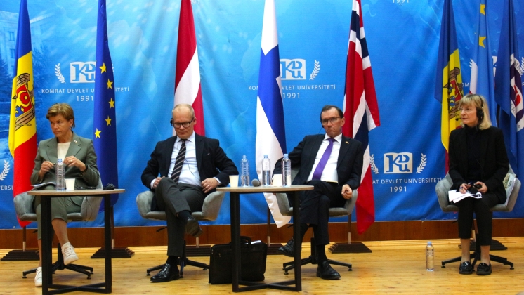 EU Talks: &Icirc;nt&acirc;lnire cu reprezentanții țărilor din formatul Baltica de Nord - 8 (NB8) la Universitatea de Stat din Comrat
