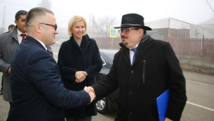 ПОСОЛ ЕВРОСОЮЗА ПОСЕТИЛ КГУ И ИНФОРМАЦИОННЫЙ ТУРИСТИЧЕСКИЙ ЦЕНТР В КОМРАТЕ