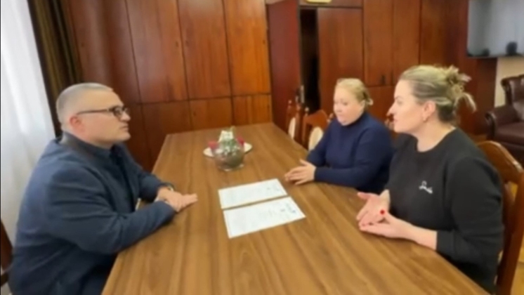 Profesorii Universității de Stat din Comrat &icirc;și &icirc;mbunătățesc nivelul de cunoștințe și competențele de limba engleză &icirc;n scopul aplicării acesteia &icirc;n procesele educaționale și de cercetare