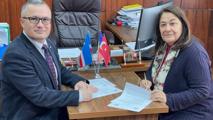 Komrat Devlet Üniversitesi ile Girne Amerikan Üniversitesi Arasında Mutabakat Zaptı İmzalandı