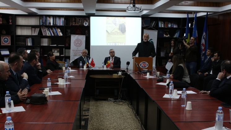 Seminarul "Panoul lui Mehmet Akif Ersoy &icirc;n contextul războiului, independenței și civilizației" a avut loc  la Universitatea de Stat din Comrat