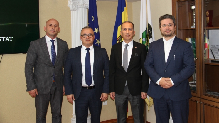 KDU Rektörü, Moldova ve Türkiye Üniversiteleri Arasında İş Birliği Anlaşmalarının İmzalanmasına Katıldı