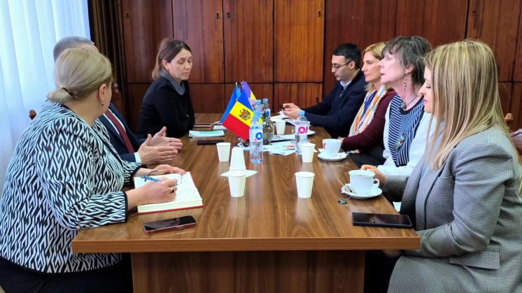 Rectorul Universității de Stat din Comrat a avut o &icirc;nt&acirc;lnire cu reprezentanții Corpului Păcii (SUA) &icirc;n Republica Moldova