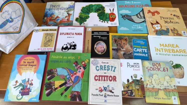 Komrat Devlet Ünihemrsitesi'nin bilimsel kütüphanesi, Romence dilinde yeni bir bibliyografya aldı