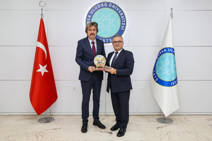 Komrat Devlet Üniversitesi Rektörü Bursa Uludağ Üniversitesi’ni Ziyaret Etti