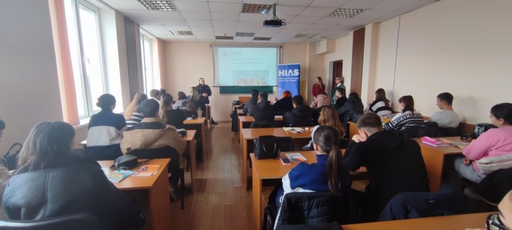 La Universitatea de Stat din Comrat a avut loc un eveniment de amploare la nivel de facultate, dedicat campaniei internaționale &bdquo;16 Zile de Activism &icirc;mpotriva Violenței asupra Femeilor&rdquo;, cu tema &bdquo;Prevenirea utilizării limbajului de ură&rdquo;