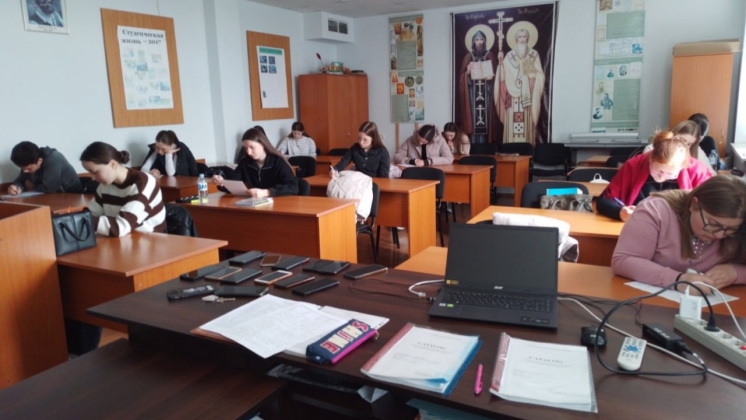 English Olympiad at the Department of Foreign Languages of  Comrat State University