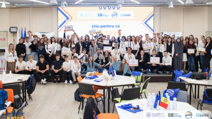 Komrat Devlet &Uuml;niversitesi'nin girişimci &ouml;ğrencilerinden oluşan takım, se&ccedil;men eğitimi projesi "Știu pentru ce votez!" kapsamında ger&ccedil;ekleştirilen Zeka Oyunları Turnuvası'nın finalinde 4. sırayı elde etti