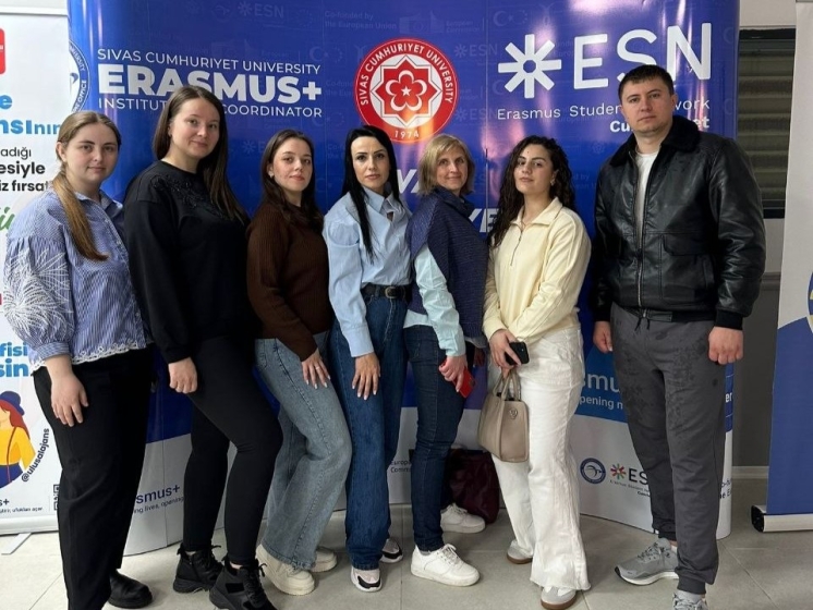 Komrat Devlet Universiteti Master &Uuml;&uuml;renicileri Sivas Cumhuriyet Universitetinde Erasmus+ Student Mobility for Traineeships Programına Katıldı