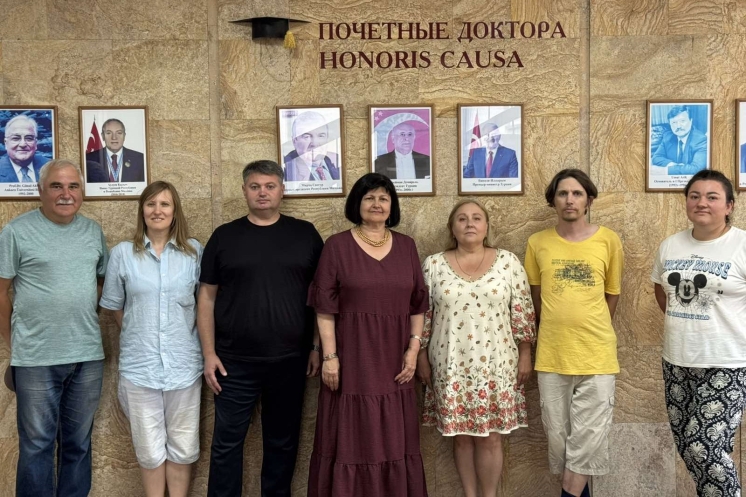 Komrat Devlet Üniversitesi ile Moldova Devlet Üniversitesi Ekoloji hem Coğrafya Enstitüsü Temsilcileri Arasında Çalışma Toplantısı