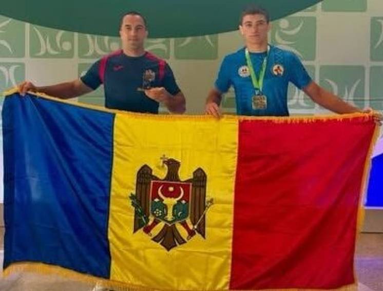 FISU 2026 Muay Thai World Champion: CSU Student Andrei Avramov