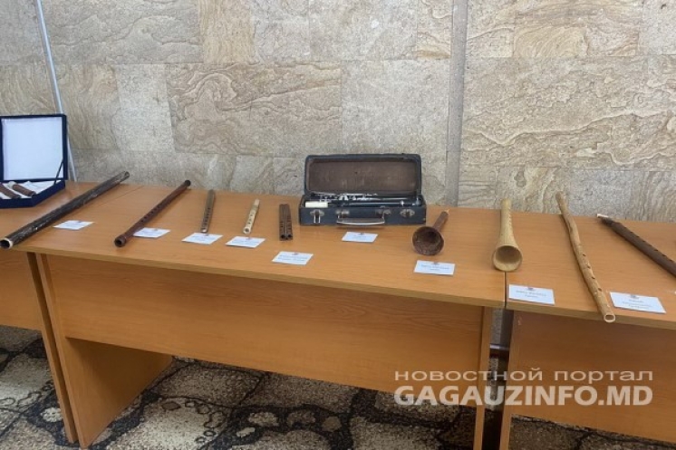 ВЫСТАВКА РЕДКИХ МУЗЫКАЛЬНЫХ ИНСТРУМЕНТОВ ОТКРЫЛАСЬ В КГУ