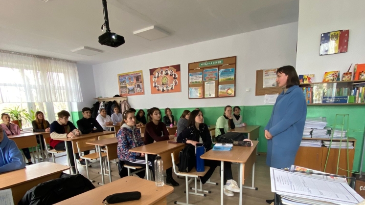 VINO LA CATEDRA FILOLOGIE ROMÂNĂ ȘI SLAVĂ, FII STUDENTUL NOSTRU!