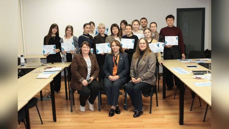 Media Literacy of the Modern Educator: International Student Round Table Held at Comrat State University
