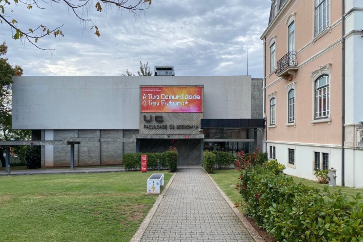 Studentul Universității de Stat din Comrat a finalizat mobilitatea academică la Universitatea din Coimbra, Portugalia, &icirc;n cadrul programului Erasmus+